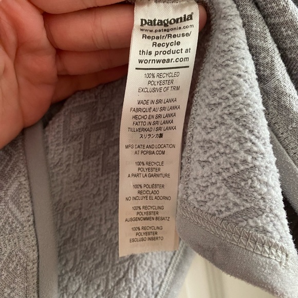 PATAGONIA Women's Better Sweater 1/4-Zip Fleece (like new) - Picture 7 of 7